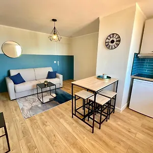 Deux Pièces Port Vauban - Vieil Appartement