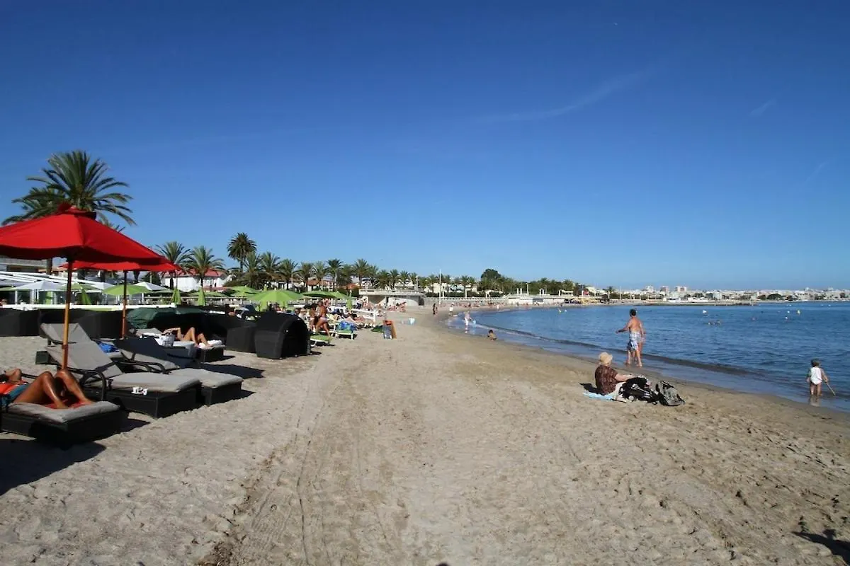 Beau T2 A 200M De La Mer Et Proches Toutes Commodites Antibes France